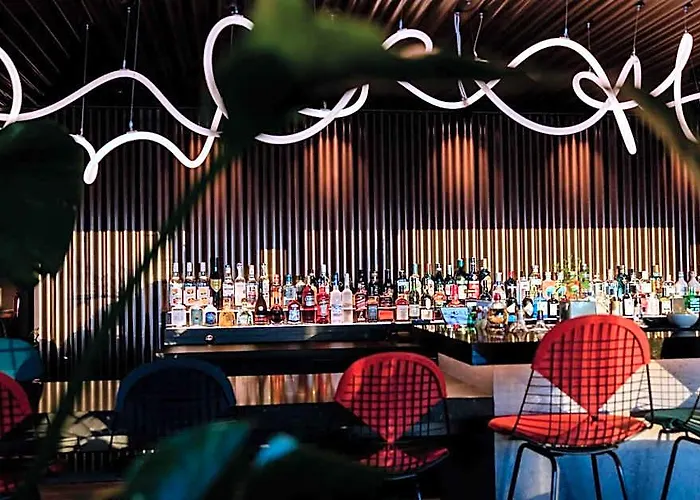 One Wien-donau Готель 3*